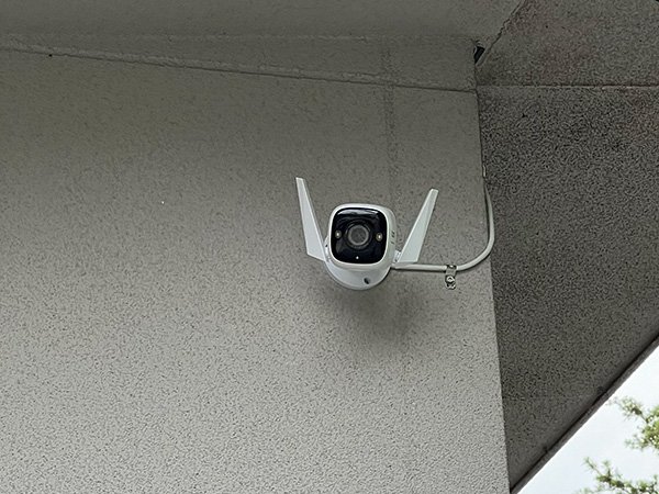 唐津市の飲食店の駐車場を映す防犯カメラ